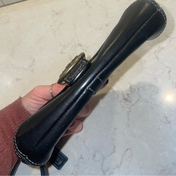 Coach Bleecker Black Leather Flap Wristlet Vintage - Picture 11 of 11